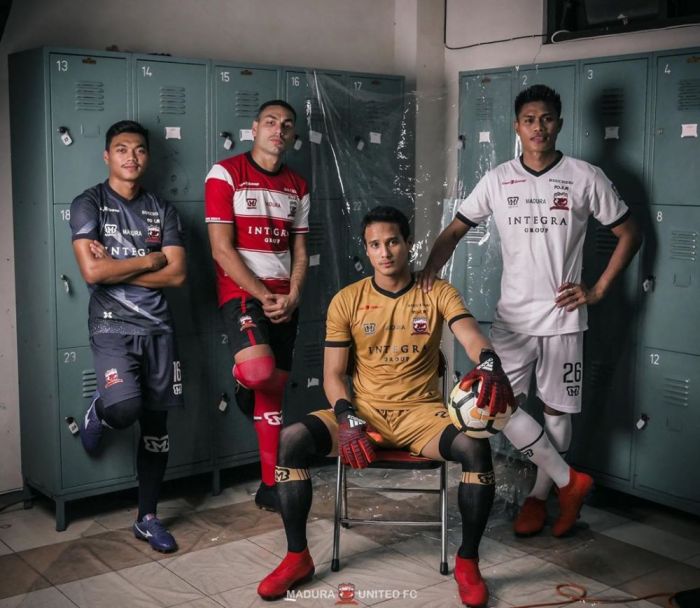 Klub dengan Jersey Terbaik Musim Ini