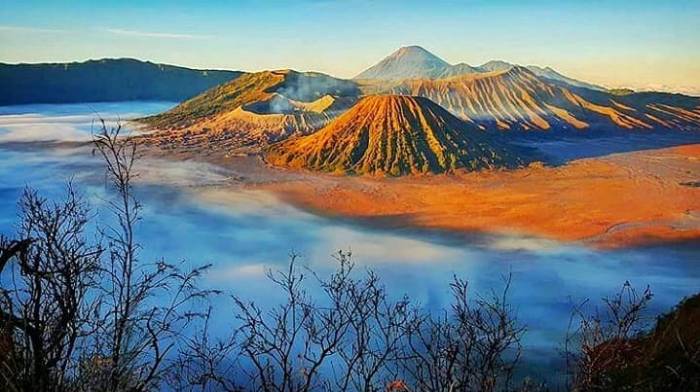 3 Gunung Paling Instagramable di Indonesia, Cocok Buat Pendaki Pemula ... Pendaki Berjiwa Petualang: Fakta Juliana Marins yang Menggugah
