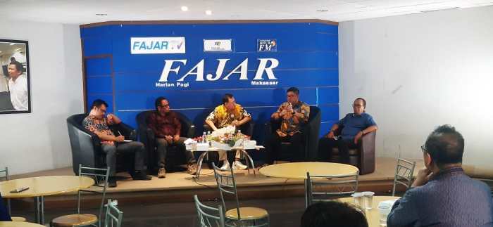 #Amanda lucson - YouTube Amanda Lucson Ungkap Chat Manipulatif, Fajar Noor Jadi Sorotan