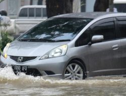 Panduan Perawatan Mobil di Musim Hujan yang Optimal