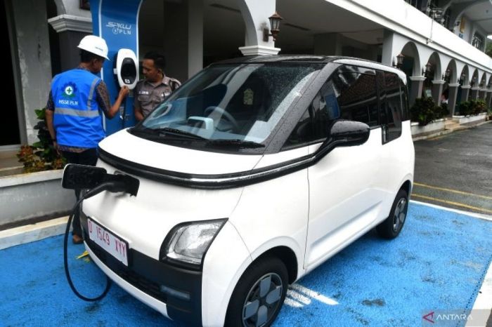 Deretan mobil listrik yang meluncur di Indonesia sepanjang 2022 ... Tren Mobil dan Motor Listrik di Indonesia