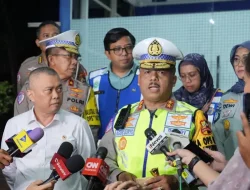 Korlantas Larang Penggunaan Sirine dan Strobo saat Azan Berkumandang