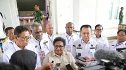Tindak Lanjut Wapres di Papua oleh Wamendagri Terkait Layanan Kesehatan dan MBG