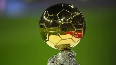 Harga Sebenarnya Trofi Ballon d’Or Berapa?