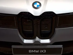 Kelas Baru BMW Tampil dengan Pembaruan Lebih Cepat dari Smartphone