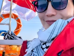 Gaya Wanda Hamidah dengan Keffiyeh, Wakil Indonesia di Kapal Bantuan Gaza