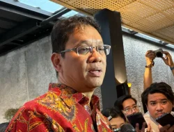 Menkeu Purbaya Berkomentar Santai Usai Kritikan Cukai Rokok Melalui Karangan Bunga