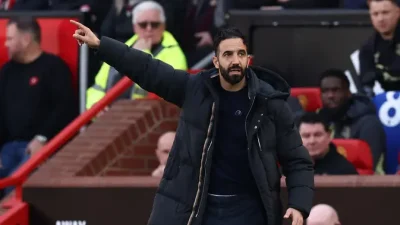 Kritik Keras Rio Ferdinand Terhadap Taktik Ruben Amorim di Manchester United