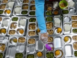 Kejadian Luar Biasa Makanan Bergizi Secara Gratis