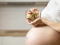 10 Mitos Kehamilan yang Sering Salah, Termasuk Ngidam Makanan Pengaruhi Sifat Anak