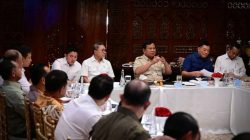Rapat Akhir Pekan Jadi Tradisi, Bahlil Sebut Prabowo Tidak Kenal Tanggal Merah