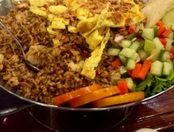 12 Kuliner Malam Kaki Lima Surabaya Yang Wajib Dicicipi Selalu Ramai dan Legendaris