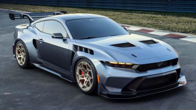 Pertarungan Supercar Amerika Memanas Lagi, Mustang GTD Tantang Corvette di Green Hell