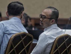 Sampaikan Eksepsi Riva Siahaan Terhadap Dakwaan Korupsi BBM