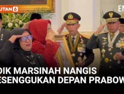 Adik Marsinah Menangis Saat Menerima Penghargaan Dari Presiden Prabowo
