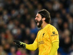 Kiper Utama Siap Kembali di Anfield Akhir Pekan Ini