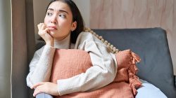 Kerap Overthinking? Berikut 3 Tips dari Psikiater untuk Menjadi Lebih Tenang