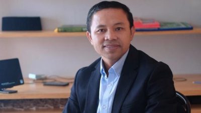 Lebih dari 24 Jam KPK Belum Umumkan Status Hukum Gubernur Riau Setelah OTT