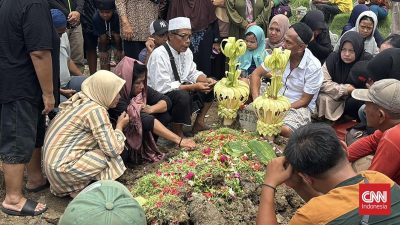 Susana Haru Pemakaman Reno, Demonstran Ditemukan Dalam Keadaan Kerangka