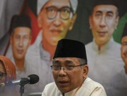 Gus Yahya Ragu Surat Pemberhentian Diteken oleh Rais Aam PBNU