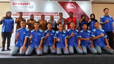 Pembangunan SDM Vokasi: 25 Siswa SMK Karawang Ikuti Kelas, 83 Alumni Terserap Industri