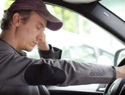 Perjalanan Jauh saat Libur Panjang, Waspada terhadap Microsleep yang Mengintai