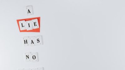 Penyebab Seringnya Kebohongan dalam Hubungan Antar Manusia