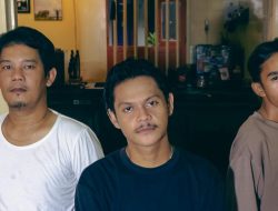 Lirik Lagu Berakhir di Awal Ketika Hubungan Kandas dan Fase Mulai Refleksi Diri