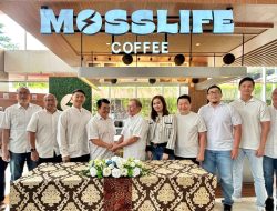 Perkuat Daya Tarik Ruko District East Karawang Sebagai Destinasi Lifestyle Baru Mosslife Coffee