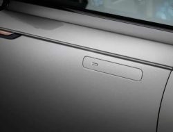 Larangan Gagang Pintu Model Tersembunyi oleh Pemerintah Tiongkok dan Alasannya